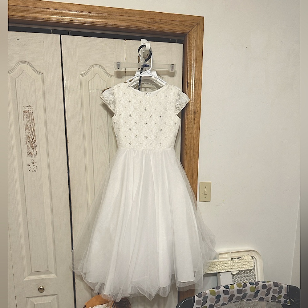 Joan Calabrese Flower Girl Wedding or Holy communion Dress Girls Size 8